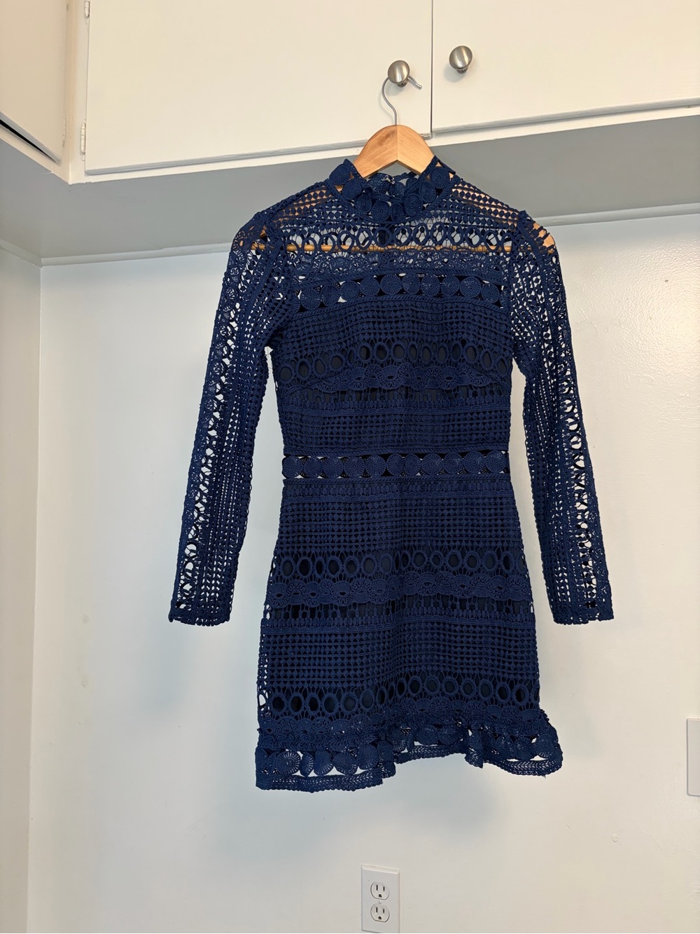 Elegant Navy Crochet Long-Sleeve Mini Dress